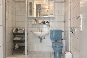 Aussichtsreiche 2-Zimmer Wohnung mit Balkon und Tiefgaragenplatz in Scharnhausen – Esslingen (Kreis) – Vorschaubild 13