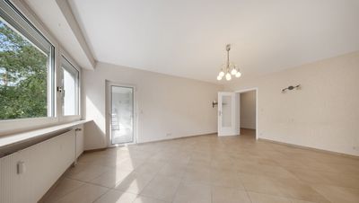 Moderne 3 Zimmer Eigentumswohnung mit Loggia in der grünen Waldsiedlung von Karlsruhe