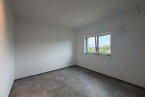 Köln-Müngersdorf || Helle 4-Zi. Wohnung mit Einbauküche & Terrasse – Die vollständige Adresse der Immobilie erhältst du vom Anbieter., 50933 Müngersdorf, Köln – Vorschaubild 9