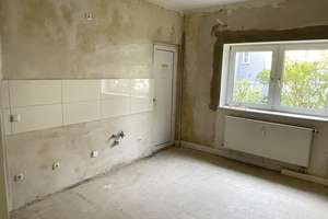 Anmieten und 500 EUR WM-Prämiengutschein sichern! 2-Zi-Wohnung mit Balkon, neuem Bad sowie Vinylbode – Uthmannstraße 9, 47057 Neudorf-Süd, Duisburg – Vorschaubild 6