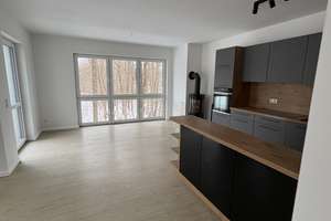 Zur Selbstnutzung! barrierearme 4-Raumwohnung mit Vollbad, FB-Hzg., HWR, Kamin und Süd-Balkon – Die vollständige Adresse der Immobilie erhältst du vom Anbieter., 18055 Brinckmansdorf, Rostock – Vorschaubild 3