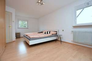 Voll möblierte Doppelhaushälfte mit Garten und Internet in Stuttgart Weilimdorf – Die vollständige Adresse der Immobilie erhältst du vom Anbieter., 70499 Weilimdorf (Ortsteil), Stuttgart – Vorschaubild 18