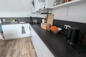 Helle 3-Zimmerwohnung mit einzigartigem Skyline-Blick – Frankfurt am Main – Vorschaubild 8