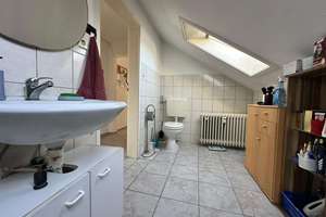 4-Zimmer-Dachgeschosswohnung in Plochingen, Bestlage, zu verkaufen... – Urbanstraße 38, 73207 Plochingen – Vorschaubild 10