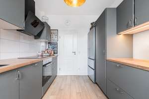111 m² zum Wohlfühlen – Sanierte 4-Zimmer-Wohnung in begehrter Lage von Pempelfort – 40477 Pempelfort, Düsseldorf – Vorschaubild 10