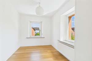 Zweifamilienhaus mit vermietetem Gewerbe und Atelier in Pfersee – Die vollständige Adresse der Immobilie erhältst du vom Anbieter., 86157 Pfersee-Nord, Augsburg – Vorschaubild 7
