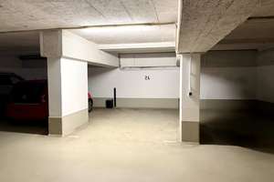 helle und freundliche Wohnung mit freiem Blick und TG-Stellplatz – Dovestr. 11, 10587 Charlottenburg, Berlin – Vorschaubild 24