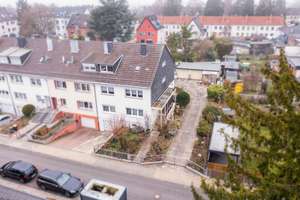 Zweifamilienhaus in Aachen-Forst – großes Grundstück, 4 Garagen & ruhige Lage – Die vollständige Adresse der Immobilie erhältst du vom Anbieter., 52078 Forst, Aachen – Vorschaubild 4
