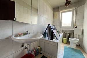 *SCHNELL SEIN LOHNT SICH* - 2 ZI WOHNUNG MIT BALKON & GARTEN – Zur Lindung 17, 40489 Angermund, Düsseldorf – Vorschaubild 7