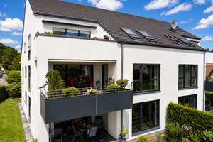 Lichtdurchflutete 4-Zimmer-Wohnung mit großer Loggia und Aufzug – Die vollständige Adresse der Immobilie erhältst du vom Anbieter., 33729 Heepen, Bielefeld – Vorschaubild 12
