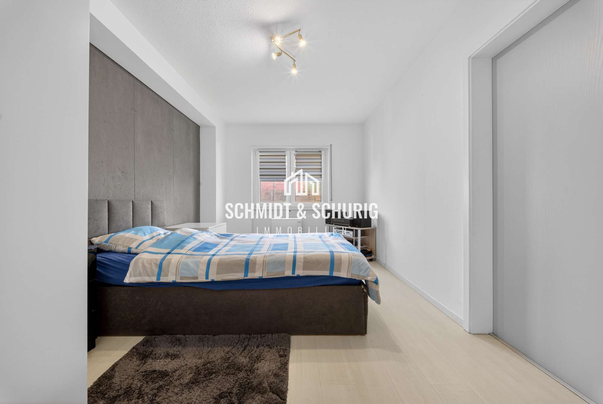 Immobilie in Oberderdingen - Viel Platz für die Familie: Gepflegte Doppelhaushälfte mit Garten in Oberderdingen - Bild 2