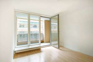 Schöne 3 Zi.-Wohnung mit 2 Balkonen & Blick in den begrünten Innenhof! Direkt am Potsdamer Platz! – Rudolf-von-Gneist-Gasse 4, 10785 Tiergarten, Berlin – Vorschaubild 4