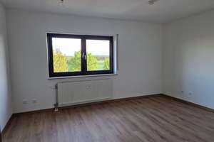 Neu renovierte, helle 2-Zimmer Wohnung (Balkon und TG-Stellplatz) in Karlsruhe-Neureut – Die vollständige Adresse der Immobilie erhältst du vom Anbieter., 76149 Neureut, Karlsruhe – Vorschaubild 10