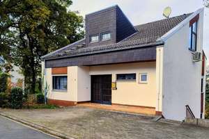 Provisionsfreies Einfamilienhaus mit Einliegerwohnung und Weitblick in Marburg - Marbach – Wieselacker 8, 35041 Marbach, Marburg – Vorschaubild 3