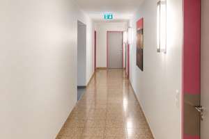 gepflegte 2 Zimmerwohnung mit Balkon, Aufzug und Tiefgarage – Die vollständige Adresse der Immobilie erhältst du vom Anbieter., 10179 Mitte (Ortsteil), Berlin – Vorschaubild 8