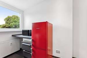 Modernes Wohnen: möblierte 2,5-Zimmer-Dachgeschosswohnung in Düsseldorf-Rath – Reichswaldallee 49, 40472 Rath, Düsseldorf – Vorschaubild 10