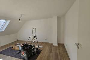 Kernsanierte 3-Zimmer-DG-Wohnung mit neuer Einbauküche an den Barmer Anlagen – Die vollständige Adresse der Immobilie erhältst du vom Anbieter., 42289 Heckinghausen, Wuppertal – Vorschaubild 12
