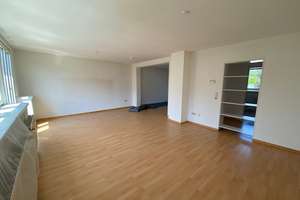 Mittendrin und dennoch ruhig - gut aufgeteilte Wohnung mit Sonnenbalkon – Steeler Str. 258, 45138 Huttrop, Essen – Vorschaubild 6