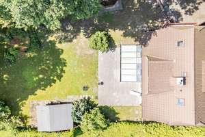 Gepflegtes Einfamilienhaus mit Einliegerwohnung, Vollkeller, Wintergarten und großem Grundstück – Die vollständige Adresse der Immobilie erhältst du vom Anbieter., 22455 Schnelsen, Hamburg – Vorschaubild 48