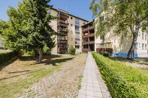 Ruhig gelegene 2-Zimmer Erdgeschosswohnung mit Südbalkon, Stellplatz und guter Vermietung
