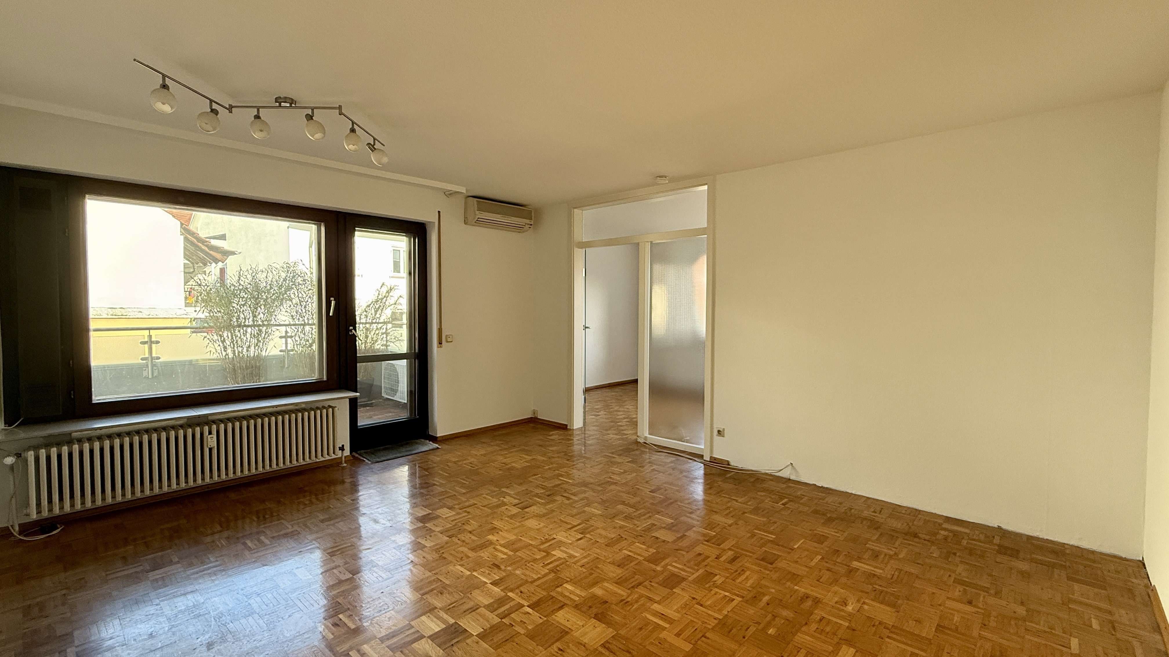 Immobilie in Ingersheim - Großzügige 4,5 Zimmer Wohnung im Herzen von Ingersheim - Bild 0