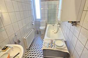 Großzügige 3,5 Zimmer Wohnung mit Balkon (1.OG) im gepflegten Altbauhaus, MG - Eicken – Die vollständige Adresse der Immobilie erhältst du vom Anbieter., 41061 Eicken, Mönchengladbach – Vorschaubild 11