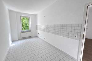 Frisch renovierte Altbauwohnung mit Tageslichtbad in Reudnitz ab 15.09.2026!!!