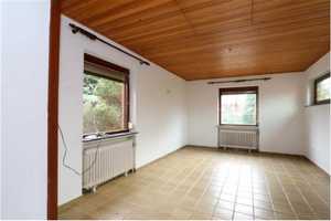 Geräumiges, günstiges 7-Zimmer-Mehrfamilienhaus mit EBK in Kirchlinteln – Voigtei 15, 27308 Verden (Kreis) – Vorschaubild 11
