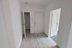 Geräumige und gut geschnittene 3-Zimmer-Wohnung mit BALKON und Wannenbad – Friedrich-Engels-Str. 46, 47169 Marxloh, Duisburg – Vorschaubild 13