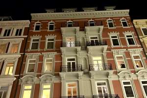 wunderschöne Jugendstilwohnung in St. Georg mit zwei Balkonen und 5 Zimmern zu verkaufen – Die vollständige Adresse der Immobilie erhältst du vom Anbieter., 20099 St. Georg, Hamburg – Vorschaubild 2
