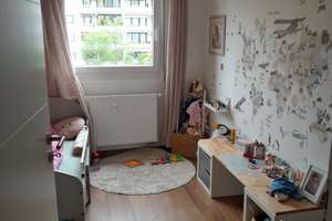 Alltagstaugliche 4-Zimmer-Wohnung mit Balkon in Heilbronn – Schoettlestraße 19, 74074 Heilbronn, Heilbronn – Vorschaubild 10