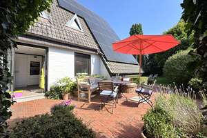 Ikonisches A-Frame-Architektenhaus von Hans-Wilhelm Bökamp | Sauna | 13,6-kWp-PV-Anlage & Energiekla – Die vollständige Adresse der Immobilie erhältst du vom Anbieter., 32584 Löhne – Vorschaubild 11