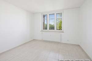 Herrliche 2-3 Zi Whg / split level / saniert / gr. W-Loggia / ruhige Lage / frei – Die vollständige Adresse der Immobilie erhältst du vom Anbieter., 81929 Englschalking, München – Vorschaubild 9