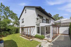 Mehrfamilienhaus mit 4 Wohneinheiten | Münchner-Süden | Nahe U Bahn – Die vollständige Adresse der Immobilie erhältst du vom Anbieter., 81475 Fürstenried-West, München – Vorschaubild 2