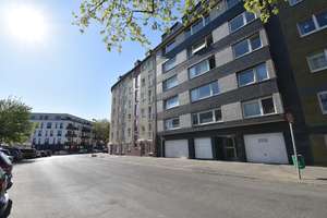 PROVISIONSFREI! Renoviertes Apartment mit Balkon in Düsseldorf