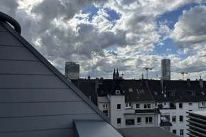 Maisonette Wohnung über den Dächern von Köln