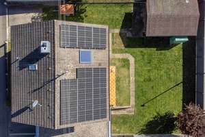 Gelegenheit: 1 bis 2-Fam.-Haus mit PV in beliebter Lage von Memmingen/Amendingen! – Die vollständige Adresse der Immobilie erhältst du vom Anbieter., 87700 Amendingen, Memmingen – Vorschaubild 8