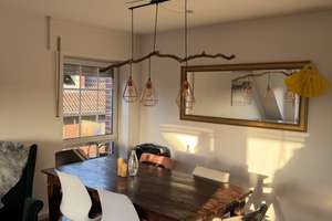 Großzügige Maisonette-Wohnung mit 4 Zimmern, Balkon und 2 Stellplätzen in Lünen