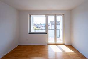 Lichtdurchflutete 2,5-Zimmer-Wohnung mit 2 Balkonen am Hölderlinplatz – Kornbergstr 50, 70176 Hölderlinplatz, Stuttgart – Vorschaubild 31