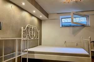 ***TRAUMHAUS MIT 2 GROßEN WOHNUNGEN UND WOHNKELLER IM MEDITERRANEN STIL*** – Bohlstraße 3, 72555 Metzingen – Vorschaubild 32