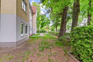 Hochwertig kernsanierte 3-Zimmer-Eigentumswohnung mit offener Wohn/-Essküche, Terrasse & Stellplatz – Nipkowstr. 34-36, 12489 Adlershof, Berlin – Vorschaubild 24