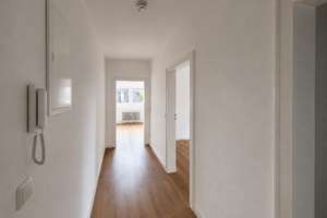 BESTE LAGE MANNHEIMS: 2-Zi Wohnung im Dachgeschoss – Die vollständige Adresse der Immobilie erhältst du vom Anbieter., 68165 Schwetzingerstadt/Oststadt, Mannheim – Vorschaubild 2