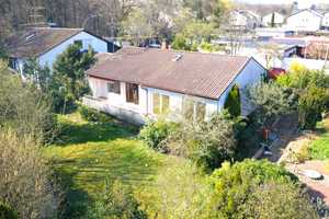 **Sanierungsobjekt oder Abrisshaus in Sindelfingen** – Nebelhornstraße 13, 71067 Böblingen (Kreis) – Vorschaubild 1