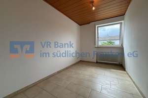 Modernisierter Bungalow in Erlangen-Tennenlohe mit Garage, Pergola & sonnigem Garten – Die vollständige Adresse der Immobilie erhältst du vom Anbieter., 91058 Tennenlohe, Erlangen – Vorschaubild 11