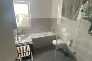 Ohne Käuferprov.:  Besonders hell und besonders gut ausgestattet: Freie 3-Zimmer-Wohnung in gepflegt – Die vollständige Adresse der Immobilie erhältst du vom Anbieter., 85053 Südost, Ingolstadt – Vorschaubild 10