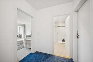 Wohnen zwischen Stadt und Natur: 2-Zimmer-Wohnung mit großem West-Balkon in Neuperlach – Die vollständige Adresse der Immobilie erhältst du vom Anbieter., 81735 Neuperlach, München – Vorschaubild 9