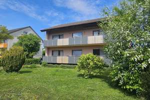 Haus mit zwei 4-Zimmerwohnungen und ausbaubarem Dachgeschoss – Vogesenstr. 2, 79395 Neuenburg am Rhein – Vorschaubild 2