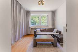 Charmante 2,5-Zimmerwohnung – möbliert, hochwertig saniert, sofort vermietbar – Die vollständige Adresse der Immobilie erhältst du vom Anbieter., 80687 Sankt Ulrich, München – Vorschaubild 3