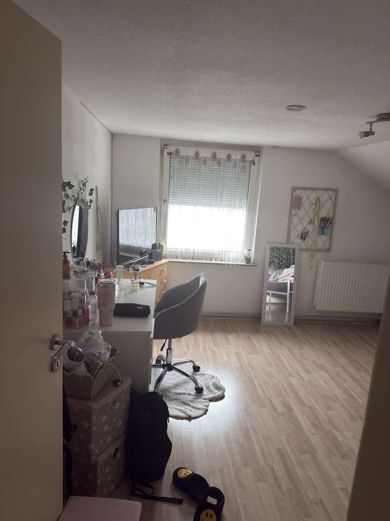 Immobilie in Donaueschingen - 4 Zimmer Wohnung in Donaueschingen mit Garage und Garten - Bild 4