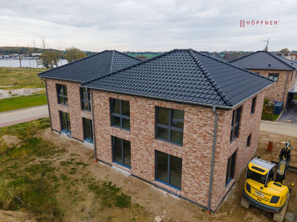 Erstbezug einer Doppelhaushälfte in den Schleiterrassen